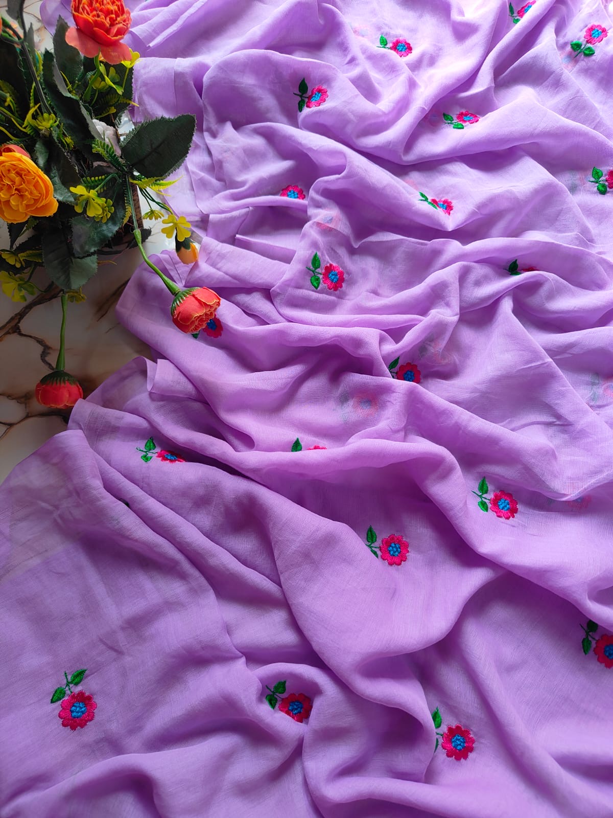 Small Daisy Embroidery | Lavender Mul Cotton Saree