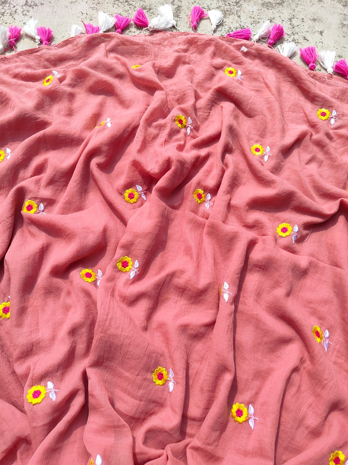 Small Daisy Embroidery | Peach Mul Cotton Saree