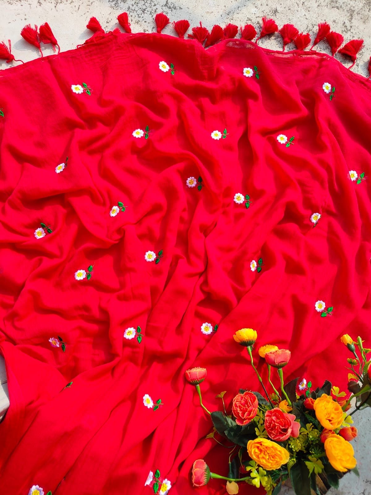 Small Daisy Embroidery | Red Mul Cotton Saree