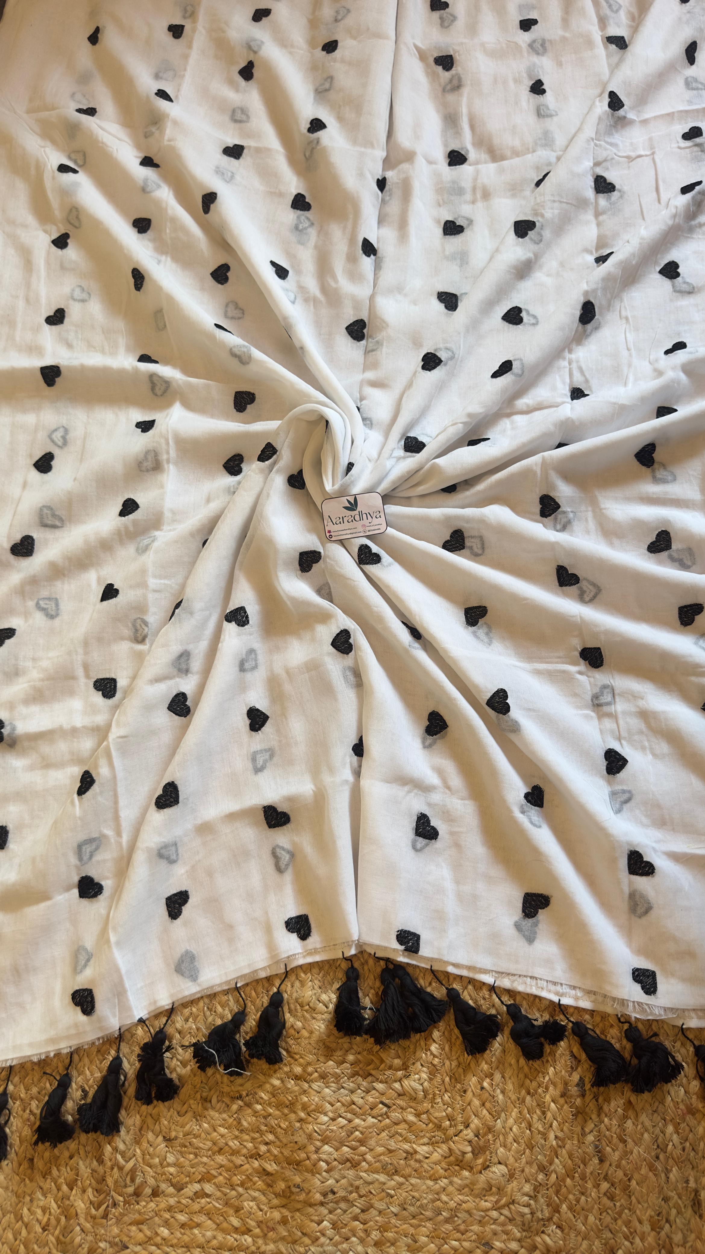 Heart Embroidery | White Mul Cotton Saree