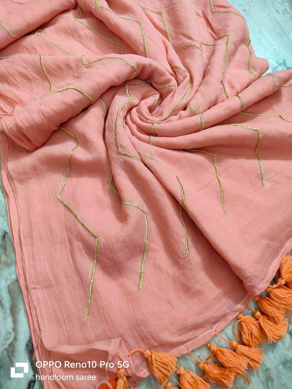 ZigZag Embroidery |Peach Mul Cotton Saree