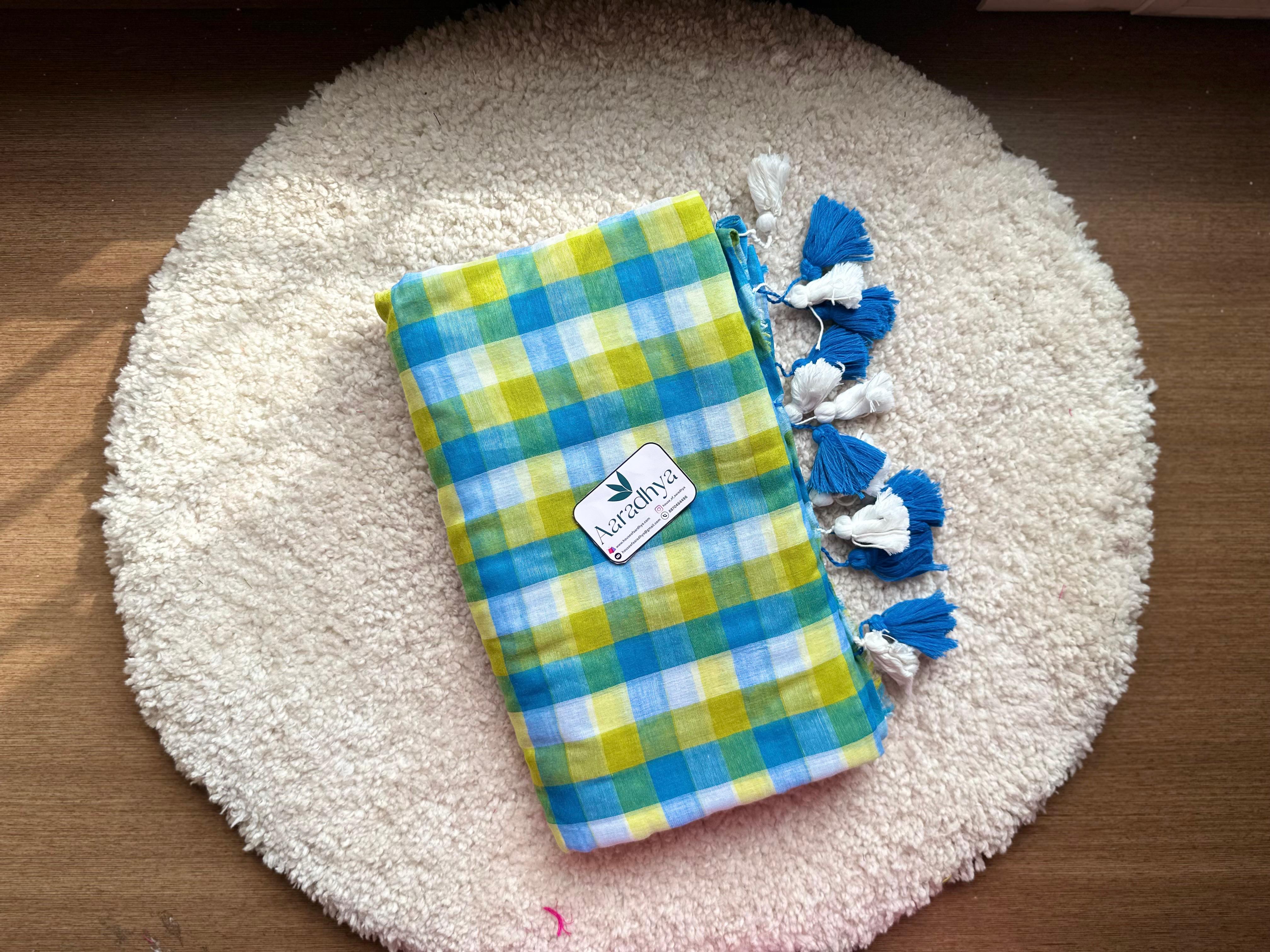 Checked Pattern | Blue and White Mul Cotton Saree